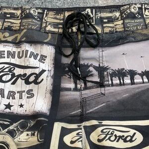 Ford men’s summer shorts size XL